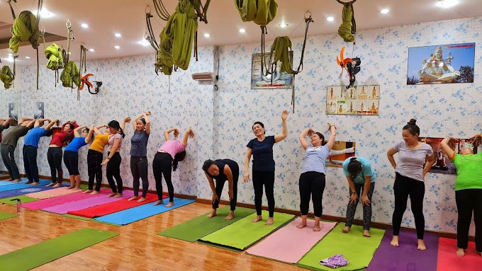 OM Yoga & Wellness Hub - CN Dĩ An