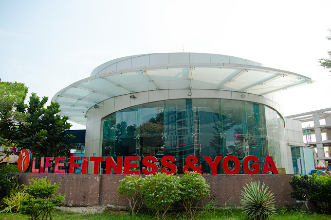 Phòng tập Gym - Life Fitness & Yoga Jamona City Quận 7