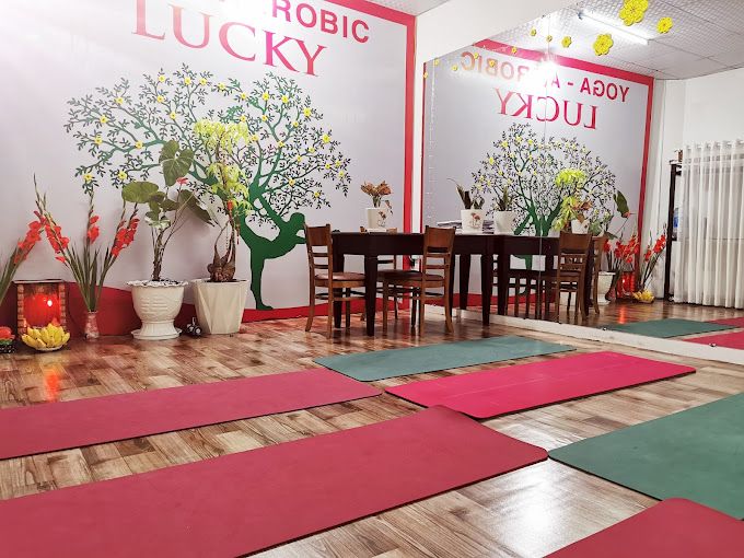 Yoga Lucky Đà Lạt