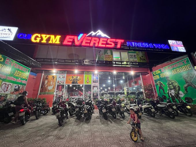 Gym Everest