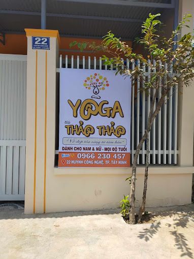 Yoga Thảo Thảo