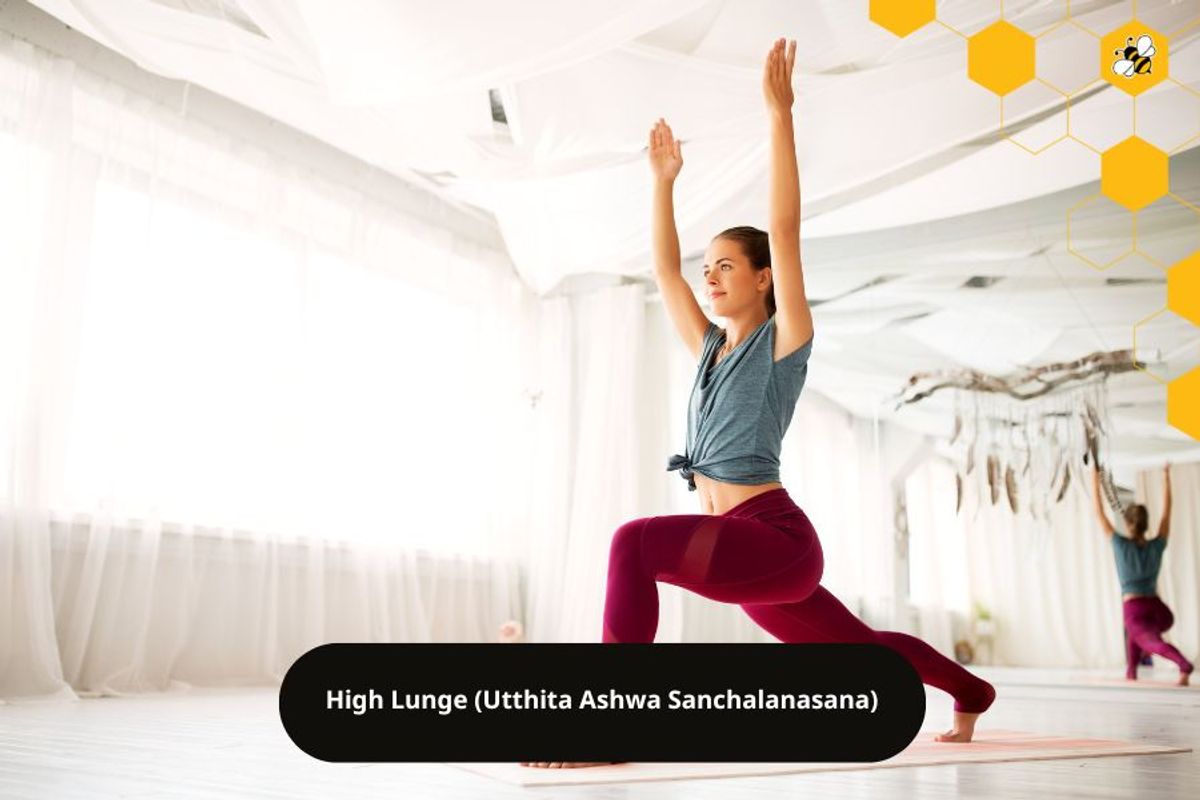 High Lunge (Utthita Ashwa Sanchalanasana)