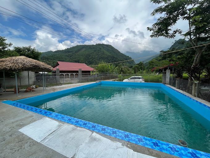 Bể bơi Tuý Phương (Sky pool)