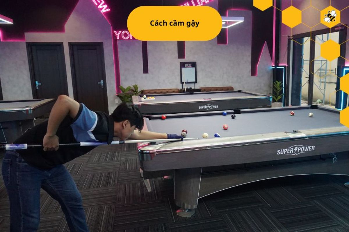 Cách cầm gậy