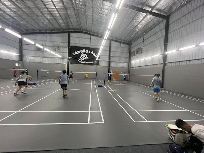 Sân cầu lông Phúc Vũ Badminton