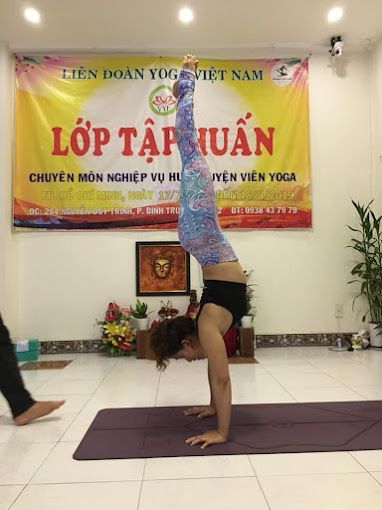 Yoga Thanh Trúc