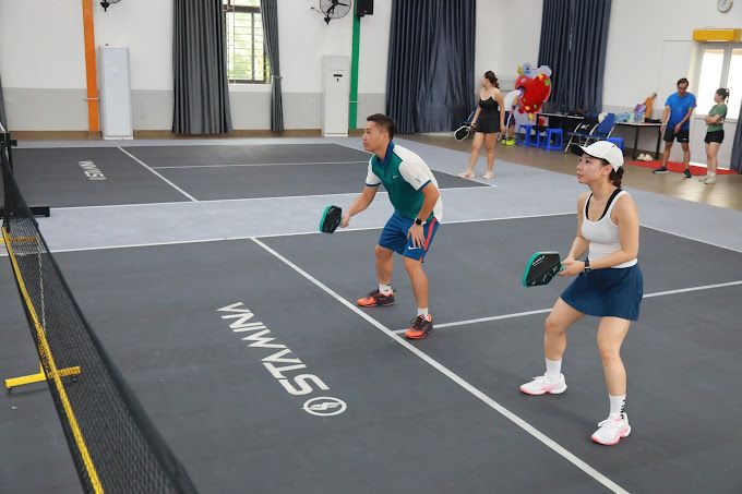 Sân pickle ball Stamina 106 Hoàng Quốc Việt