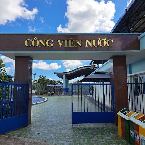 Hồ bơi nhà văn hóa