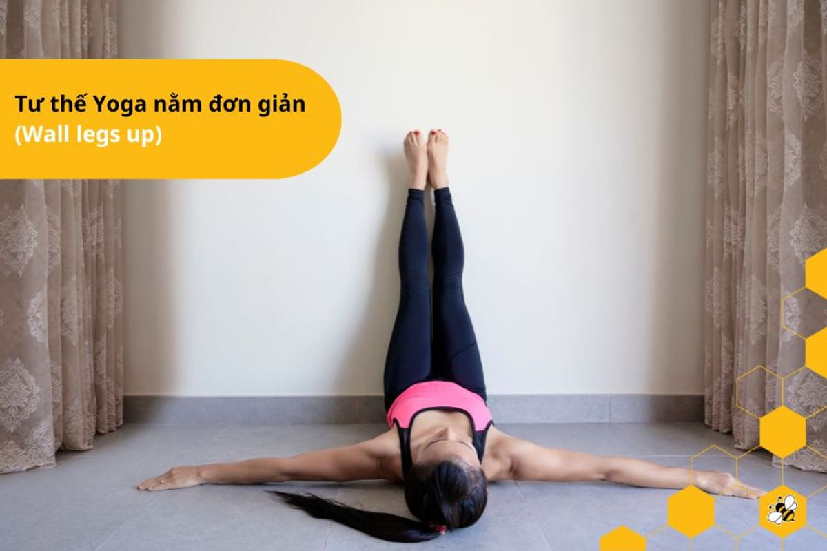 Tư thế Yoga nằm đơn giản (Wall legs up)