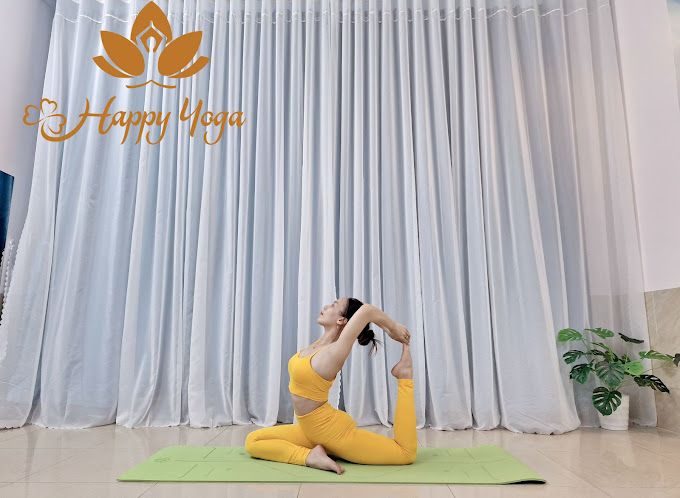 HAPPY YOGA