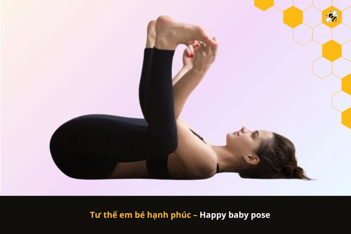 Tư thế em bé hạnh phúc – Happy baby pose