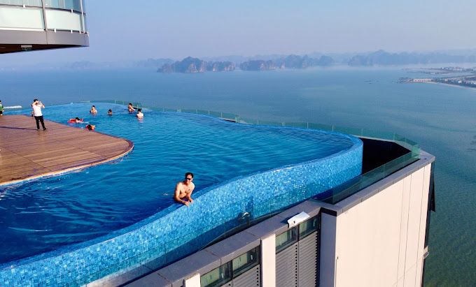 à la carte halong bay - Infinity pool