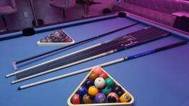 Cơ (Gậy) Bida Lỗ (Pool): Kiến Thức Cơ Bản và Hướng Dẫn Chọn Lựa