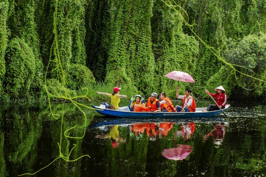 Sân cầu lông tỉnh Long An