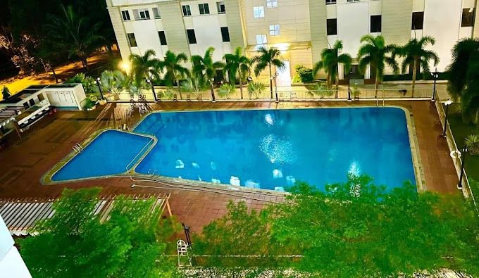 Belleza Apartments swimming pool