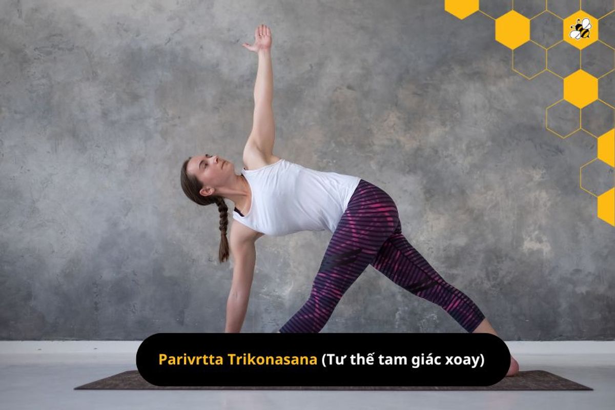 Parivrtta Trikonasana (Tư thế tam giác xoay)