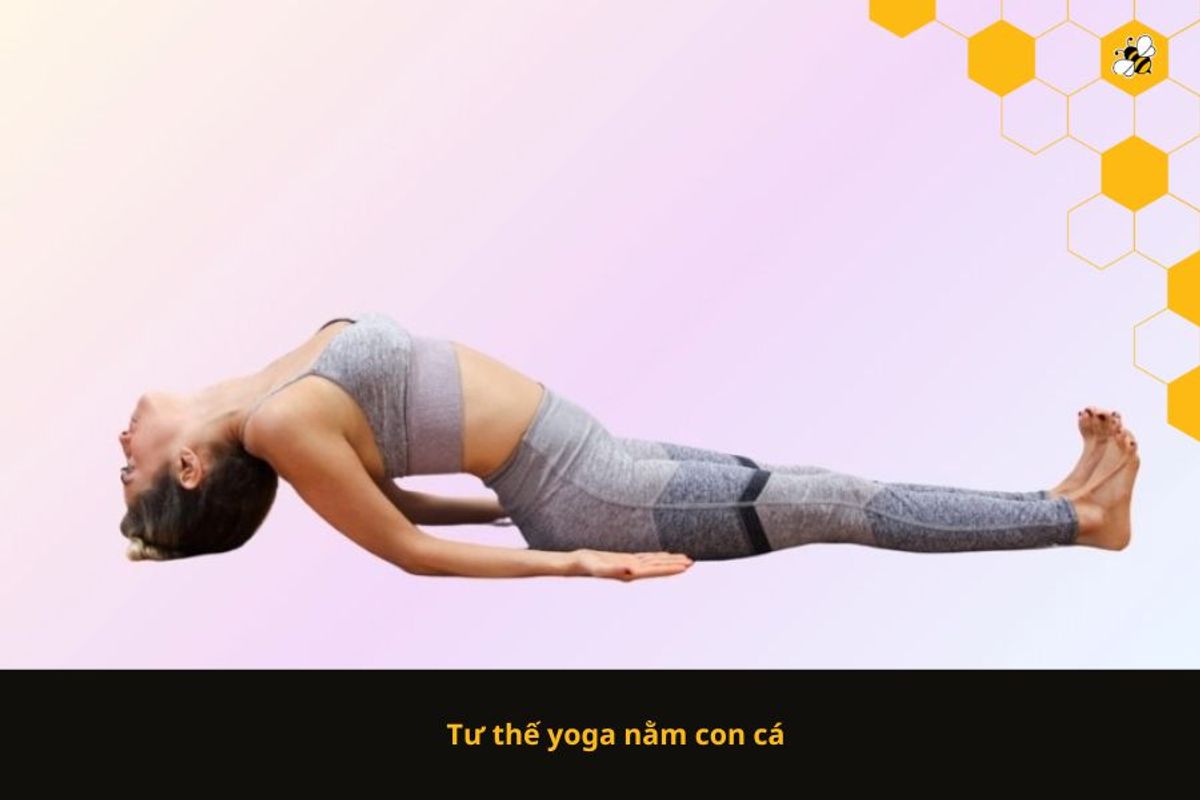 Tư thế yoga nằm con cá