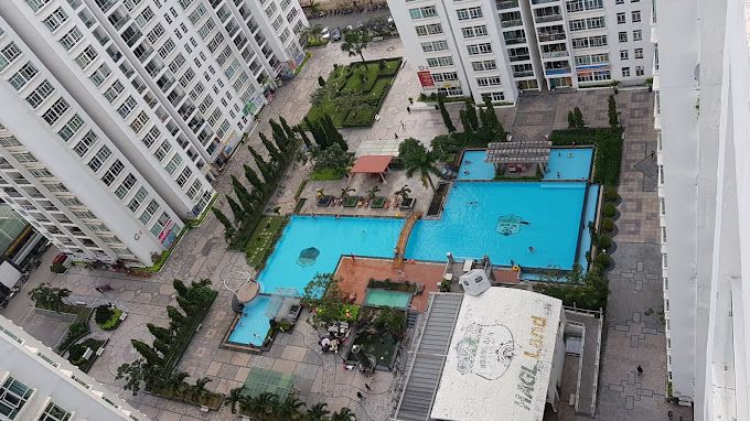 New SaiGon Swimming Pool