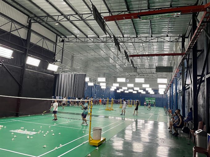 KHOA NHÂN VĂN Badminton Club