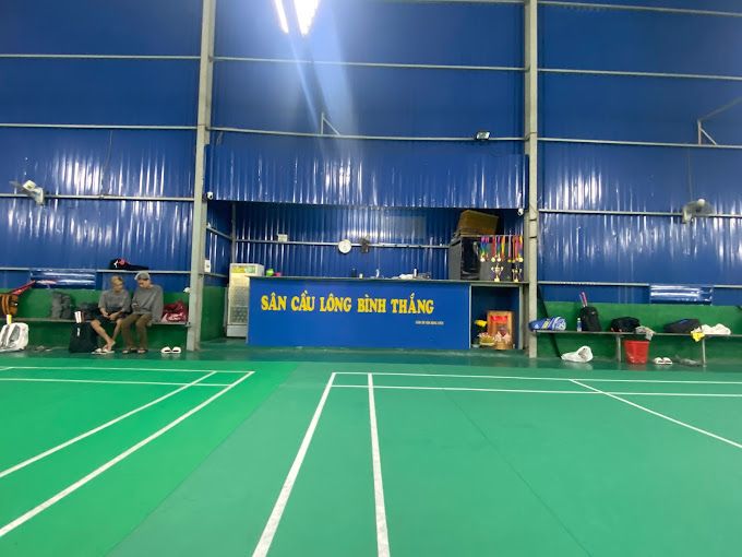 Sân cầu lông Bình Thắng_Badminton club