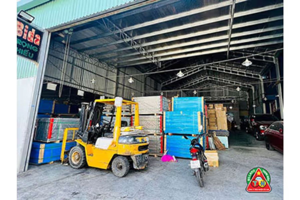 Ưu điểm khi mua bàn bida cũ