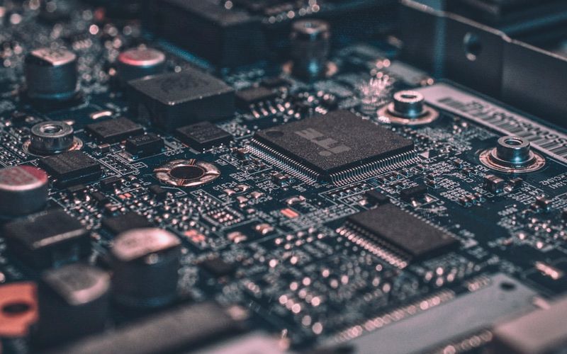 DiT: U-Net 버리고 Transformer 쓰니까 Scaling Law가 적용됐다 (Sora 기반기술)