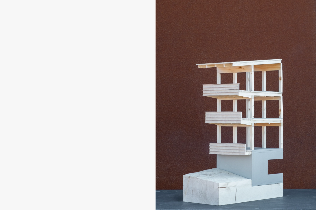 Default image alt text