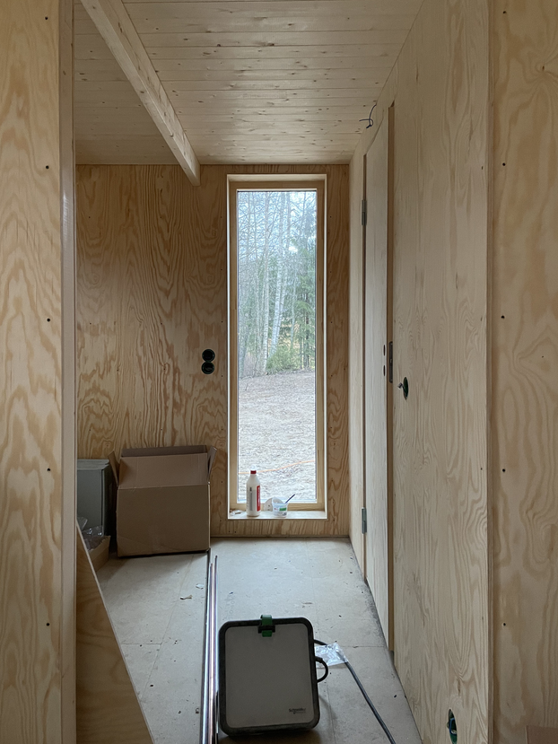 Default image alt text