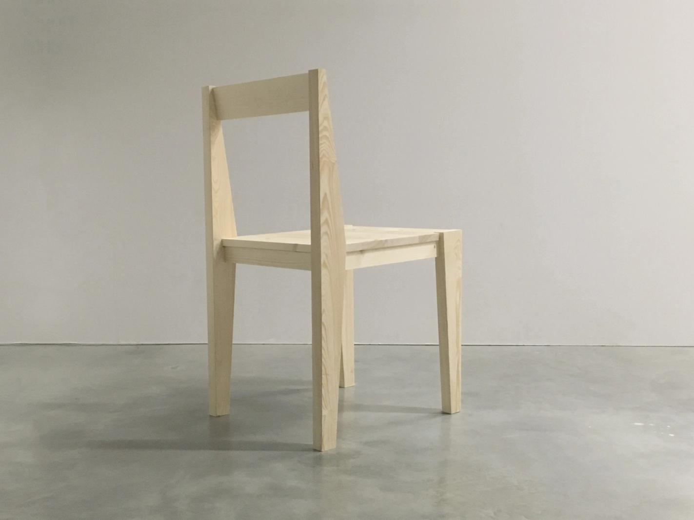 En alt-text för stol ett