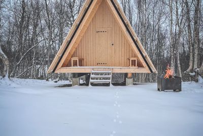 Default image alt text