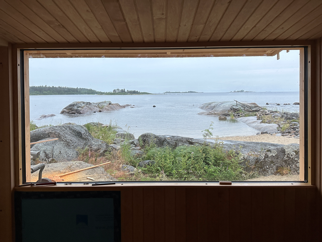 Default image alt text