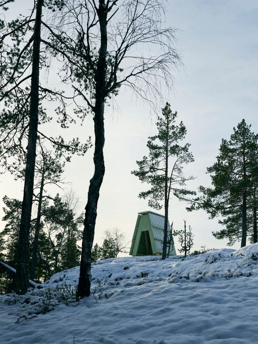 Default image alt text