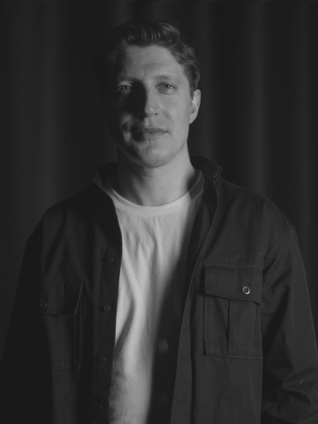 Default image alt text