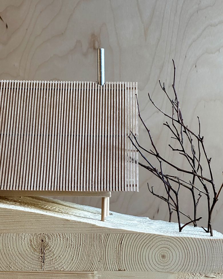 Default image alt text