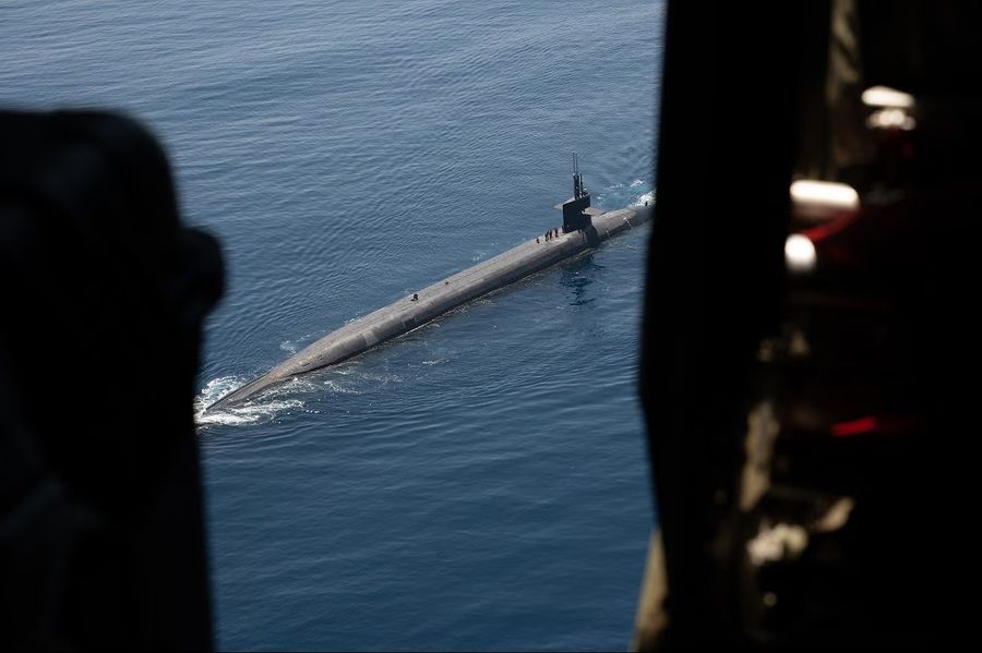 Submarine underway, seen from above