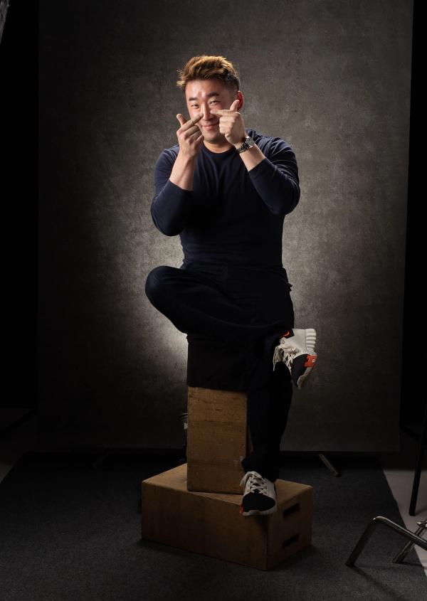 Nik (강정훈)