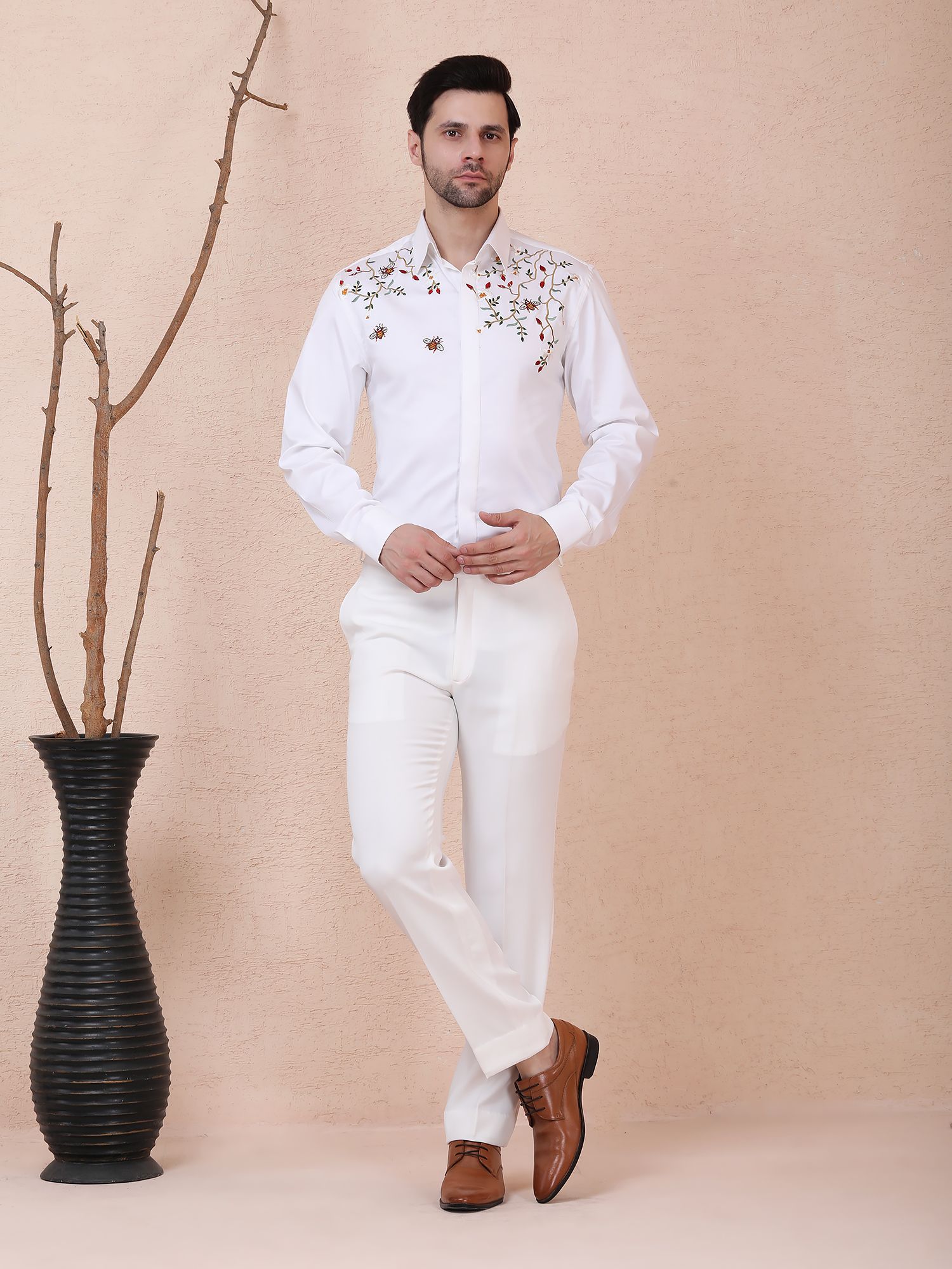 BOTANICAL BEE DESIGNER SHIRT – WHITE