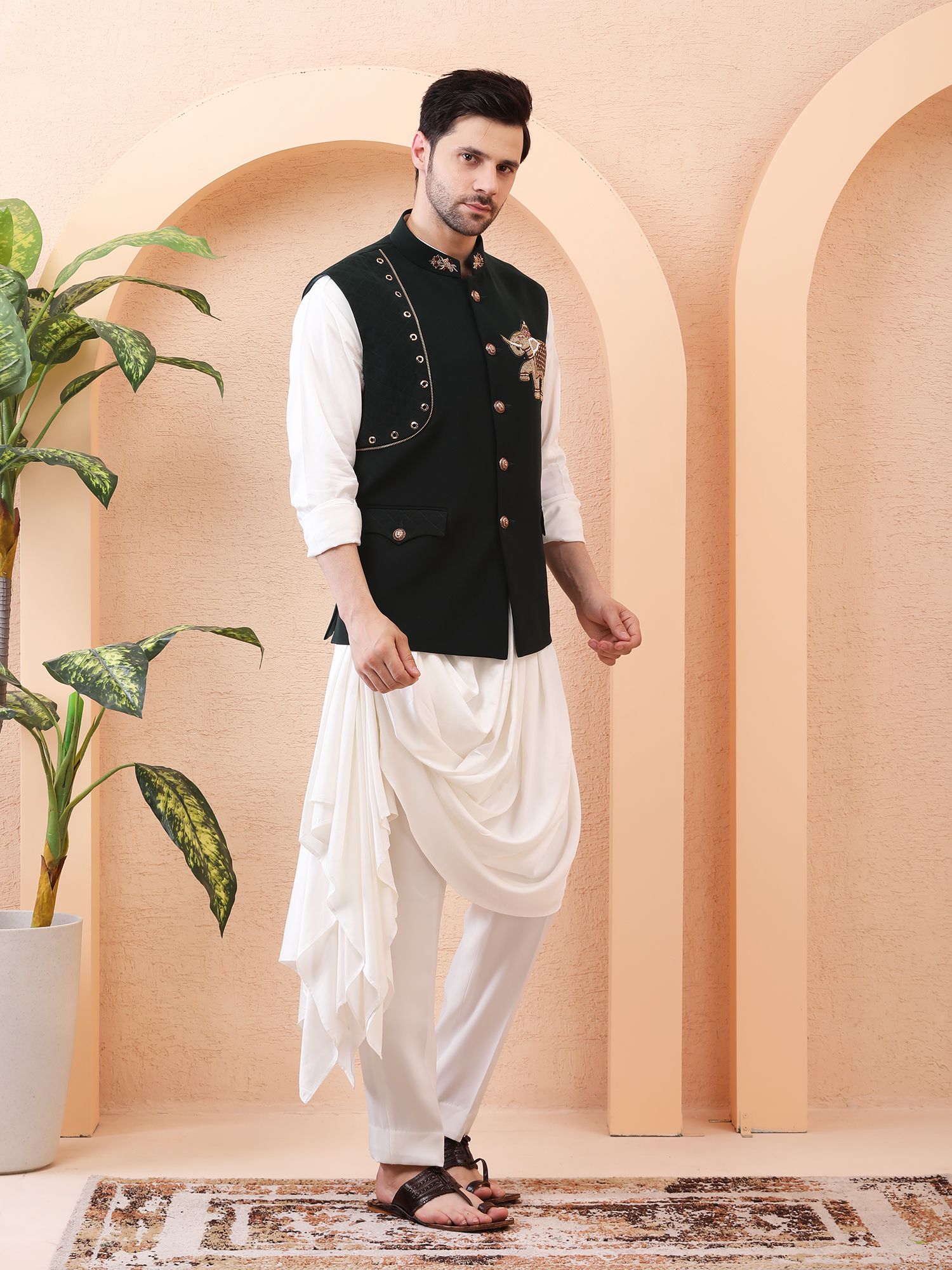 YANAI (ELEPHANT) – HAND EMBROIDERED DESIGNER BUNDİ SET – DEEP GREEN