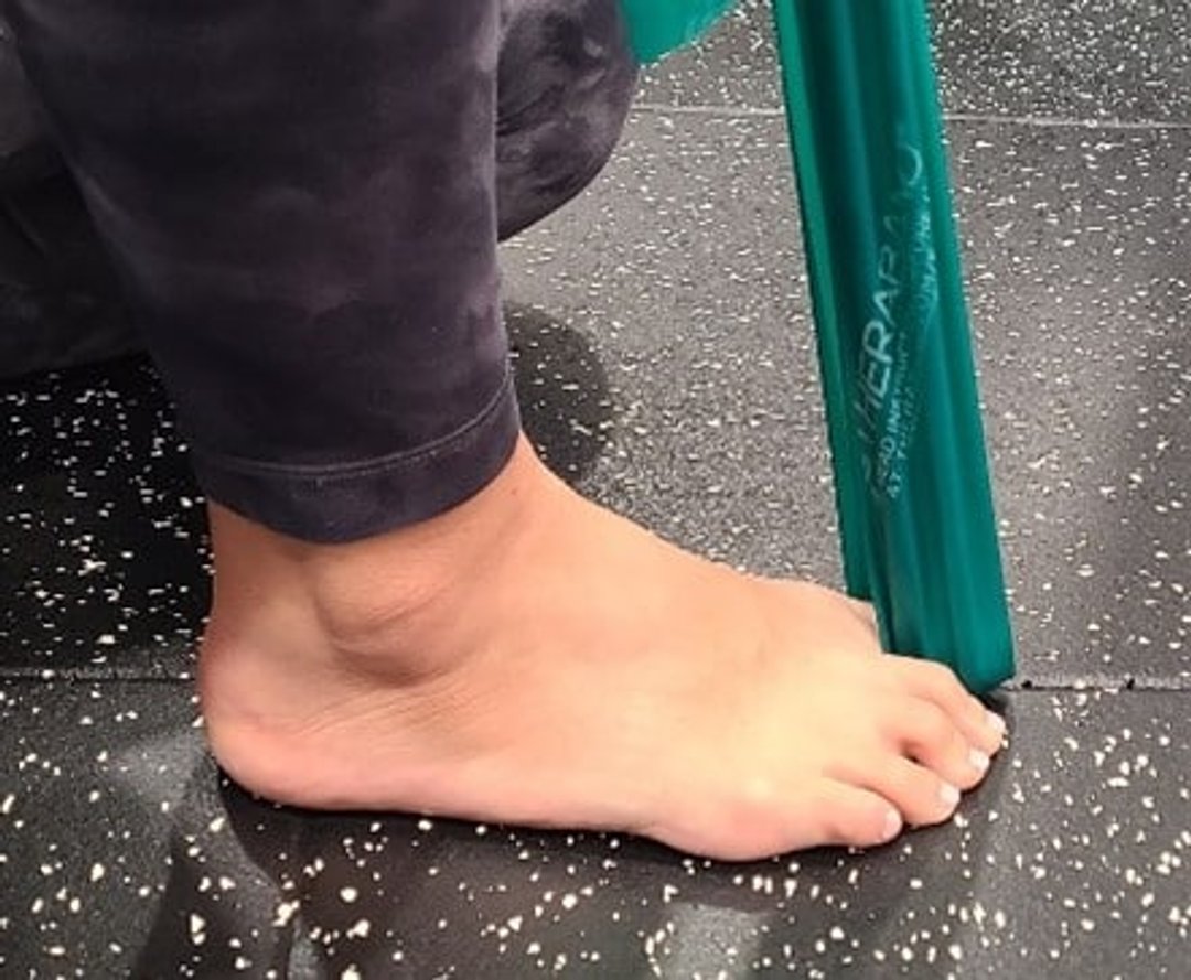 Toe down