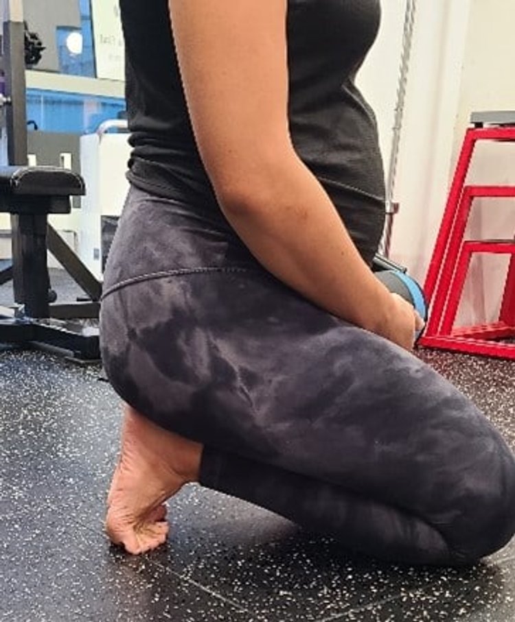 Kneel stretch