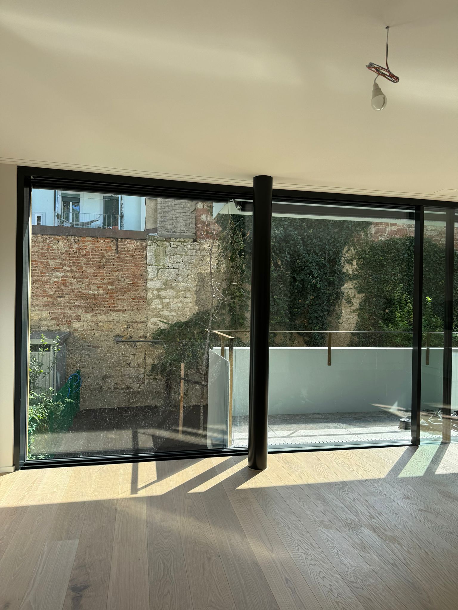 MFH Basel — SLIDE Schiebefenster