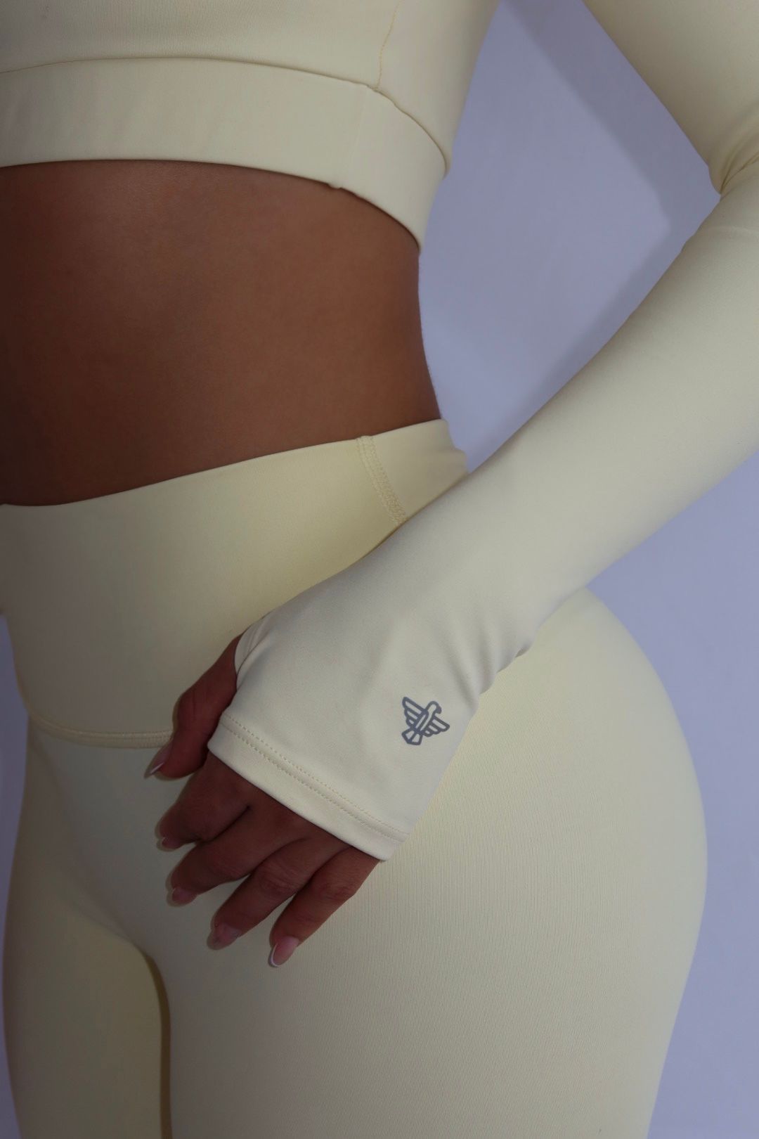 Buzo top cuadrado - vista secundaria