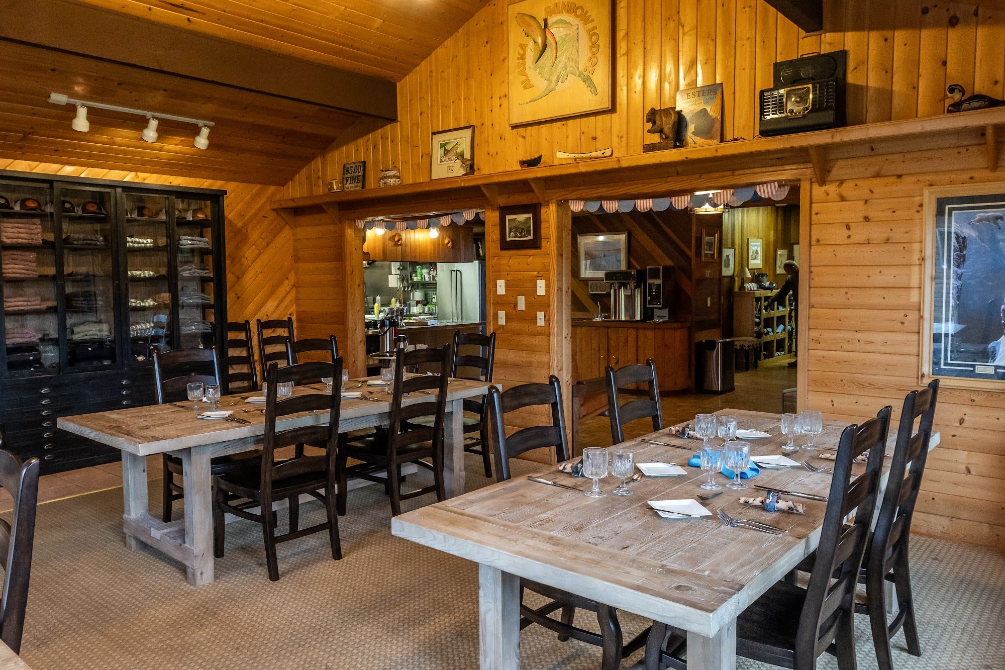 Alaska Rainbow Lodge