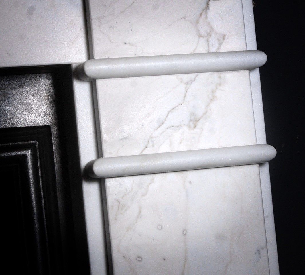 Detail on Linton Surround