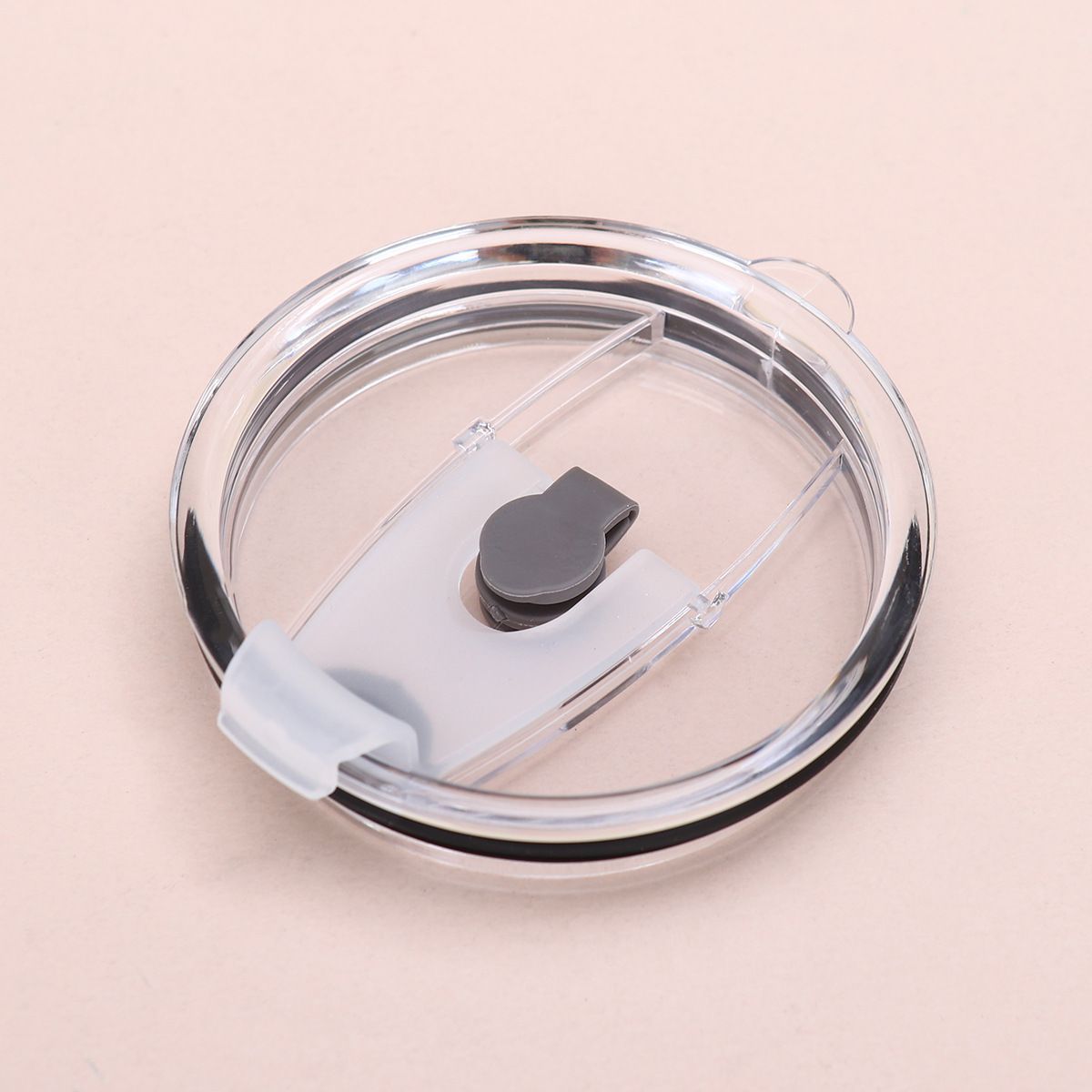 close-up of tumbler lid with leakproof magnetic slider detail