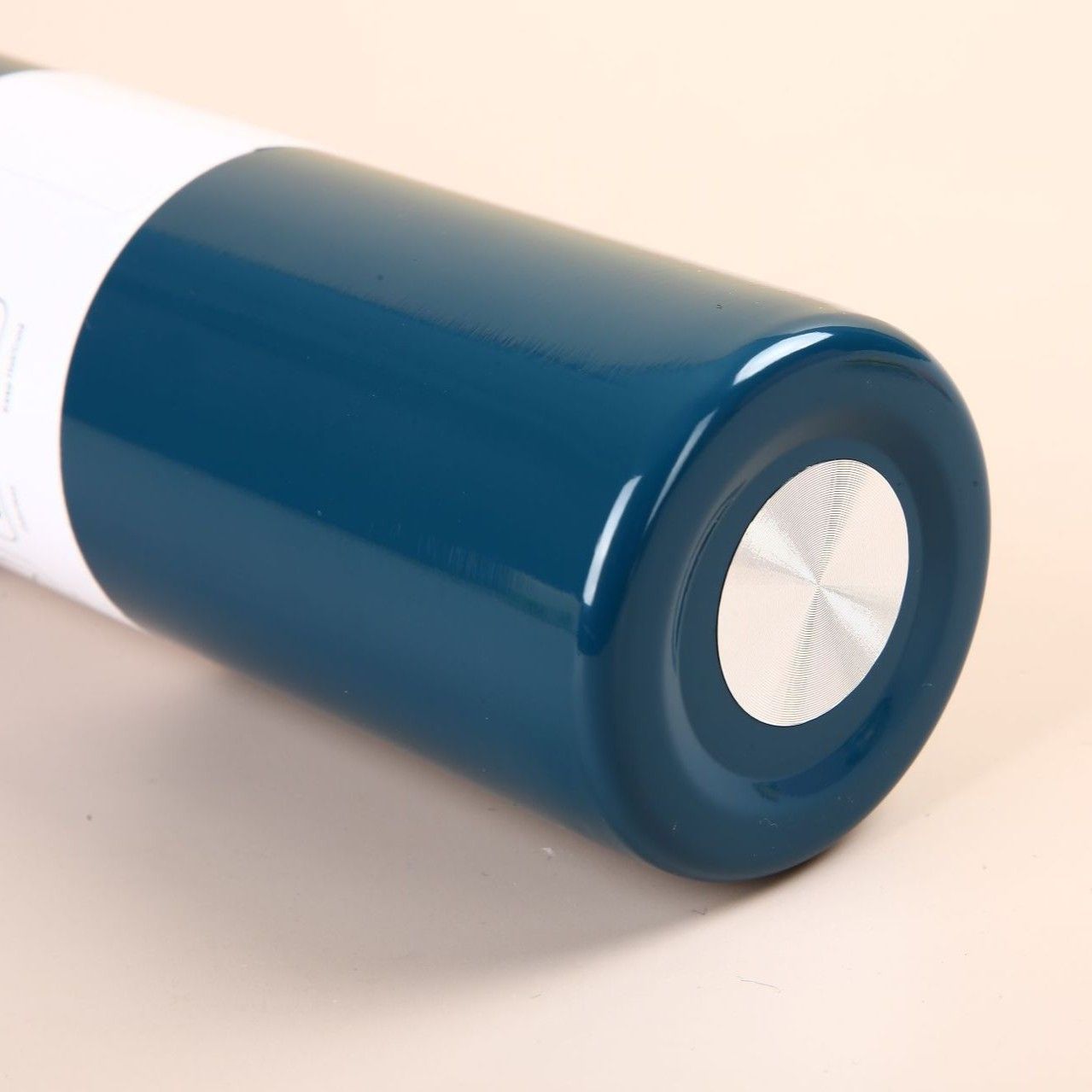 Stainless steel vacuum bottle bottom structure, durable double-wall insulation for wholesale