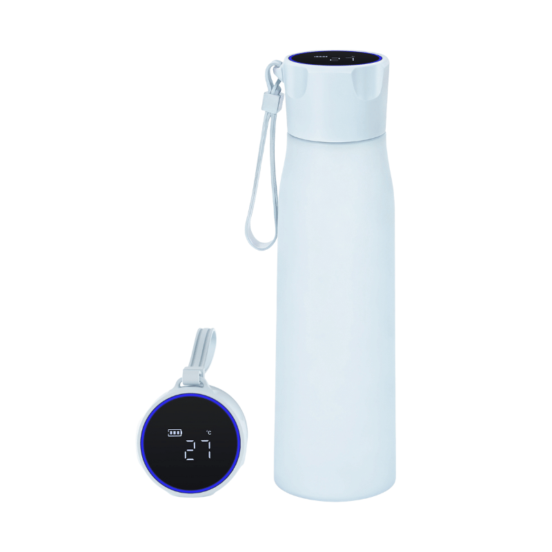 Smart stainless steel insulated bottle showing LED temperature display on touch screen lid