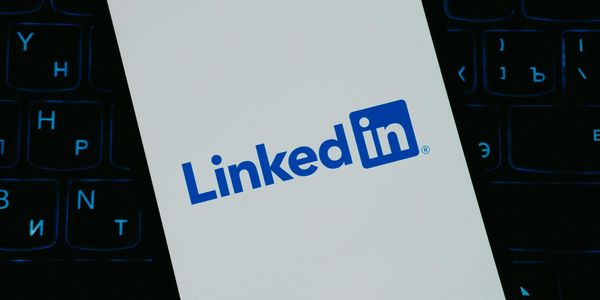 The LinkedIn Content System That Builds B2B Pipeline Without Paying for Ads