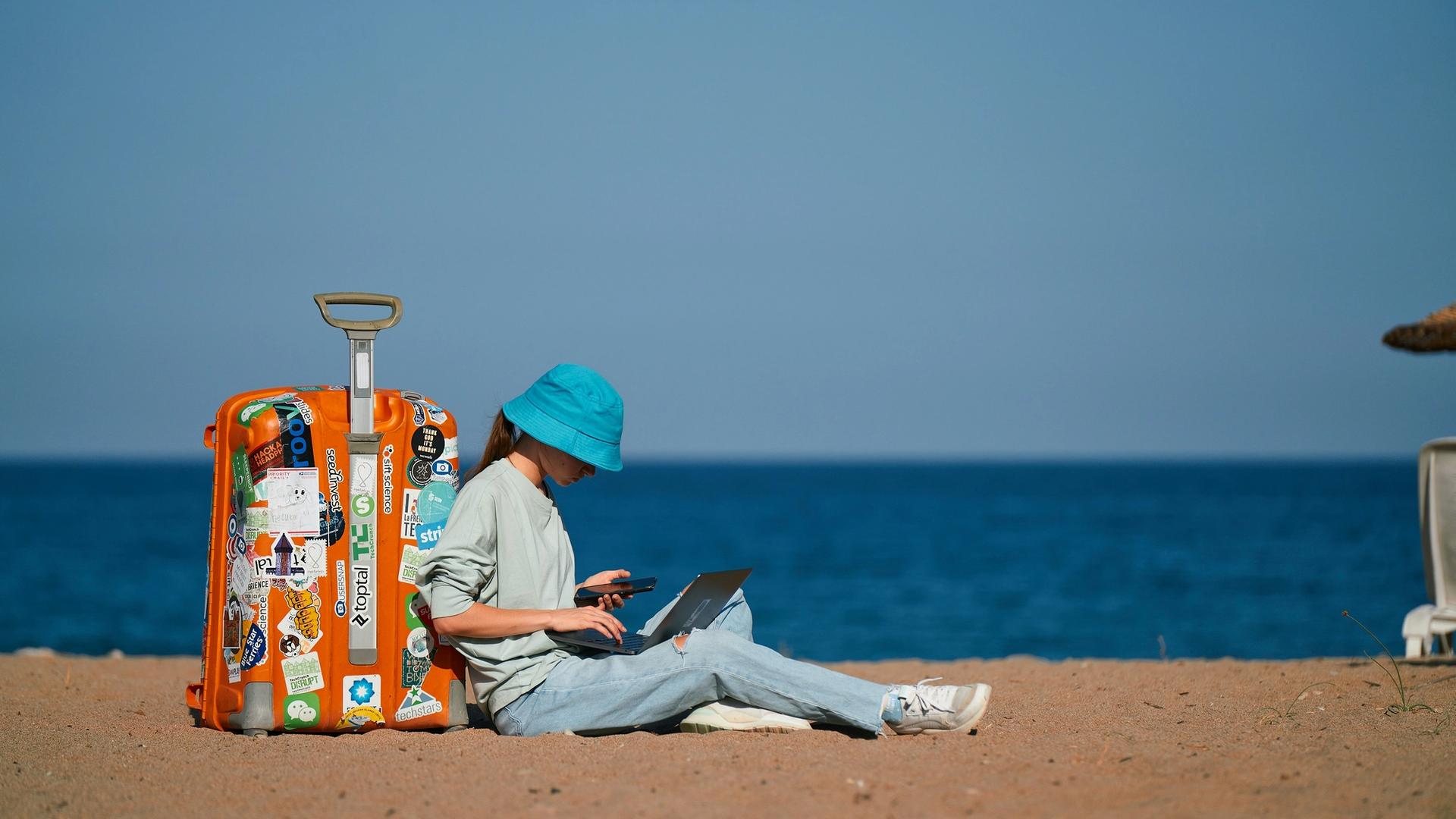 5 Formas de Ganhar Dinheiro Viajando (O Que Dá Certo de Verdade!)