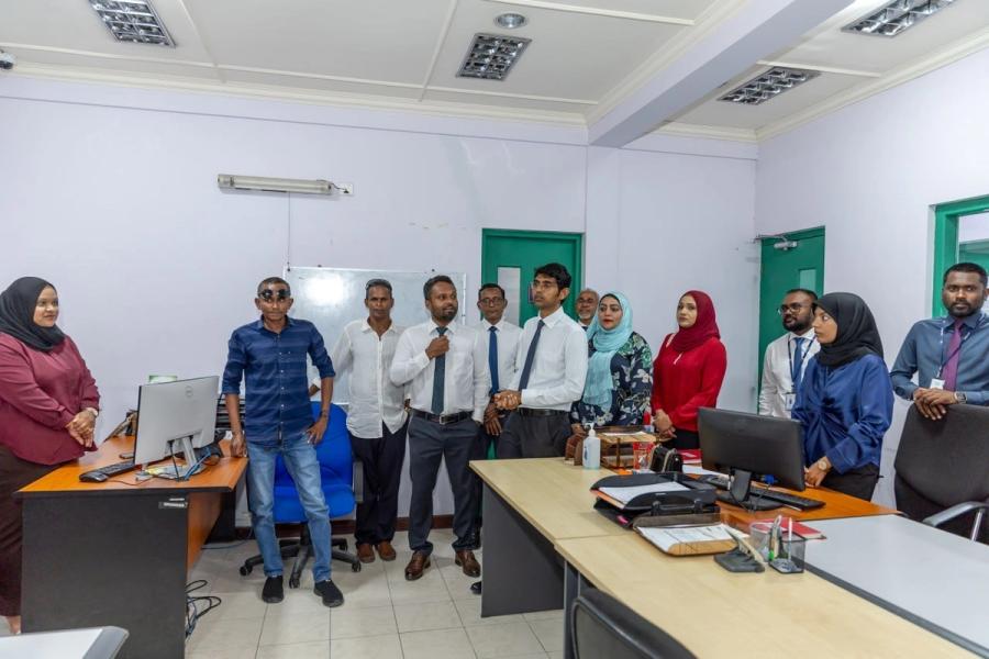 STELCO MD Azwar and Deputy MD Muzna visit and meet the staff at the the formlery Fenaka Office in Fuvahmulah